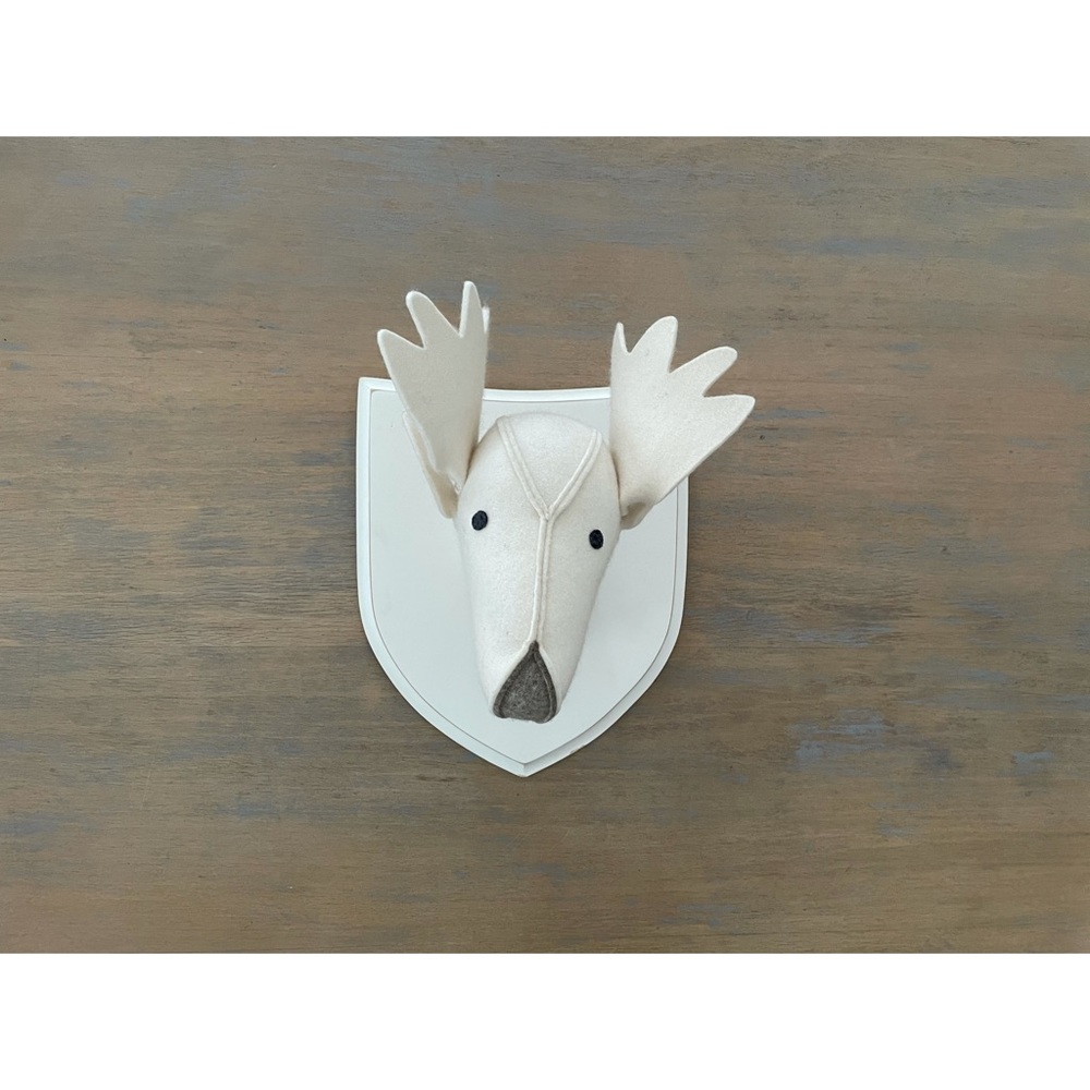 NWT Restoration Hardware Baby & Chile “Moose Head”